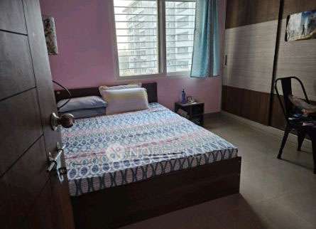 Single Room for Male In 3 BHK  In Purva Midtown In Dooravani Nagar