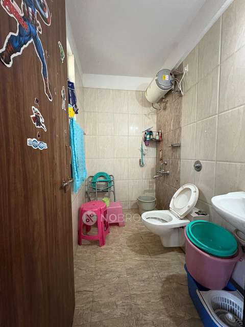 2 BHK Flat In Navrajasthan Housing Society For Sale  In Senapati Bapat Road 