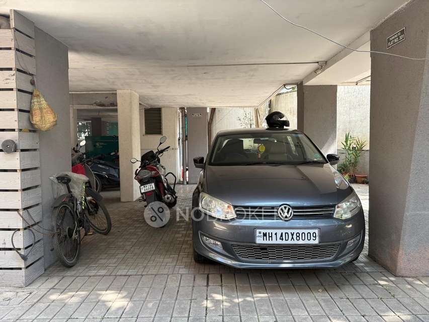 2 BHK Flat In Navrajasthan Housing Society For Sale  In Senapati Bapat Road 