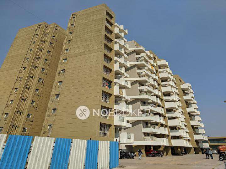 Single Room for Male In 2 BHK  In 7th Heaven In  Dighi