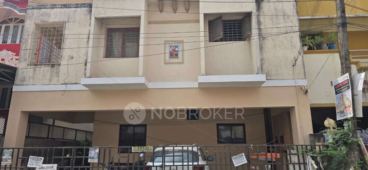 2 BHK Flat In Medavakkam Sairam Nagar, Medavakkam For Sale  In New Prince Bhavani Art. Collage