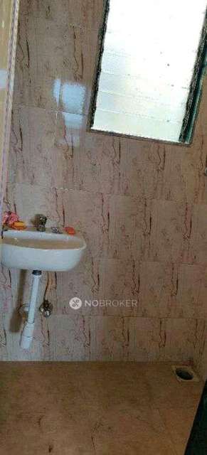 1 BHK Flat In Guru Kripa Society For Sale  In Ghatkopar East