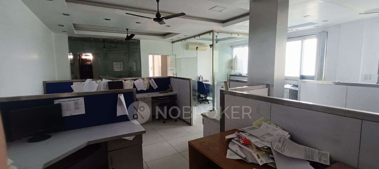 Office Space in Aram Bagh, Delhi for Rent 