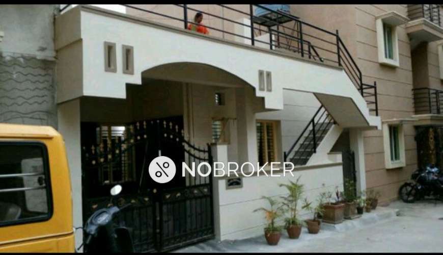 2 BHK House for Rent  In Goregontapalya Metro Bangalore