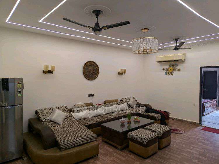 4 BHK Flat For Sale  In B4a8, Block B, Rana Pratap Bagh, Ashok Vihar, Delhi, 110007, India