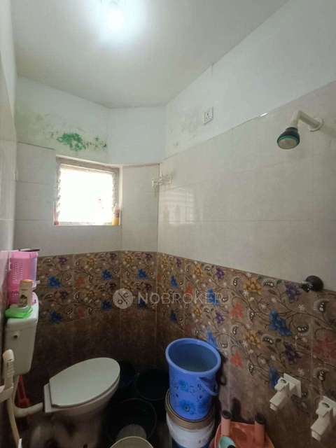 1 BHK Flat In No Nã me For Sale  In Perambur Barracks Rd