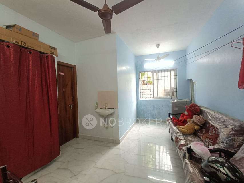 1 BHK Flat In No Nã me For Sale  In Perambur Barracks Rd