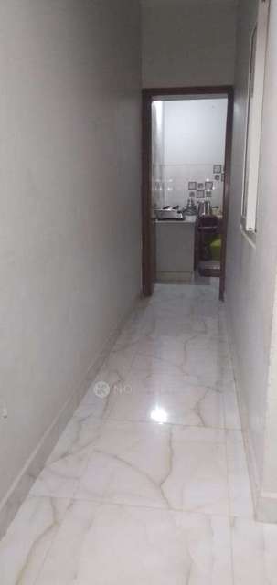 1 BHK Flat In No Nã me For Sale  In Perambur Barracks Rd