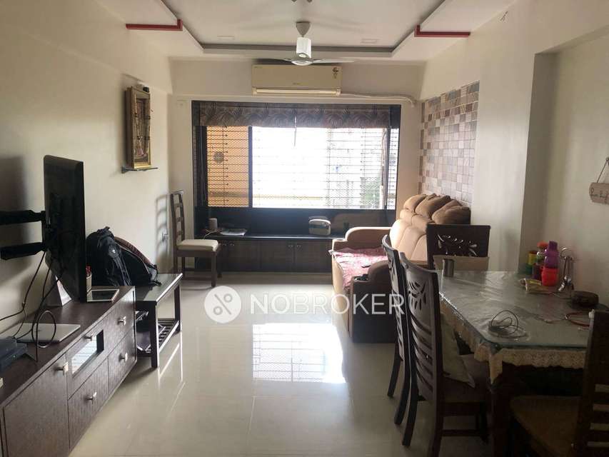 2 BHK Flat In White Arch For Sale  In Kandivali West