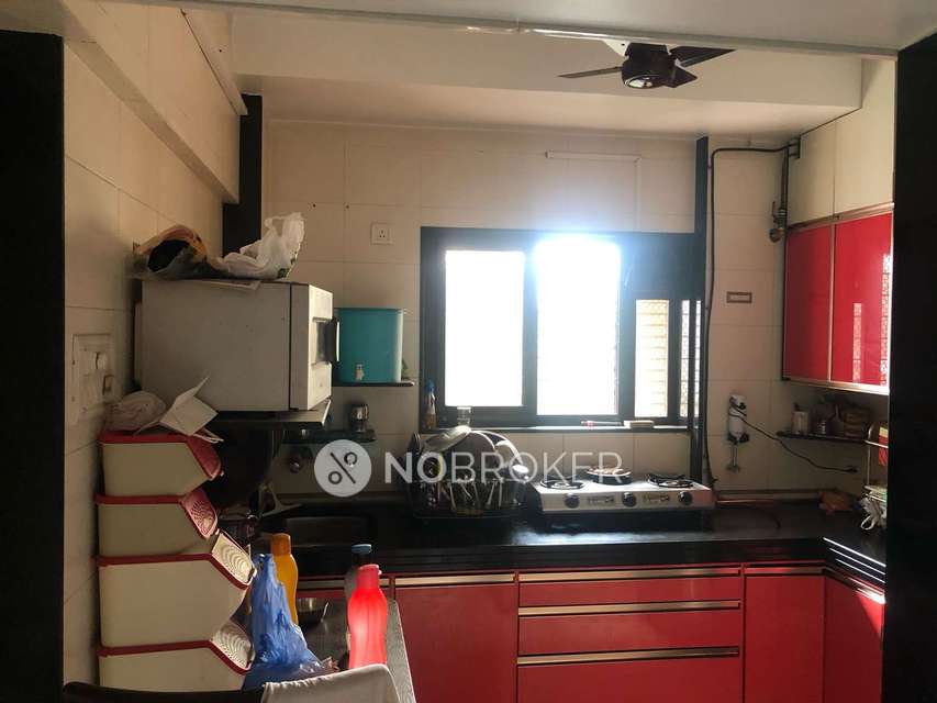 2 BHK Flat In White Arch For Sale  In Kandivali West