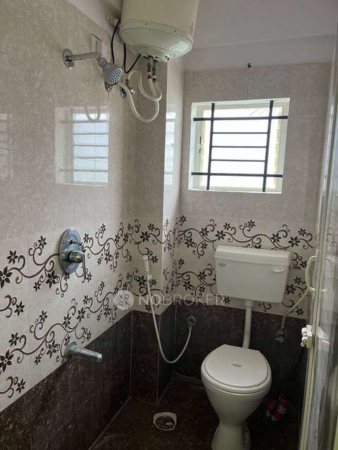 4+ BHK Flat In Stand Alone Building  For Sale  In Devarachiknahalli