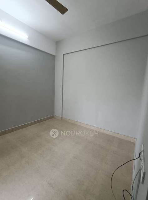 2 BHK Flat In Mohan Ritteka, Ulhasnagar For Sale  In Mohan Ritteka