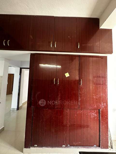 3 BHK Flat In Visalatchi Enclave For Sale  In Pallikaranai
