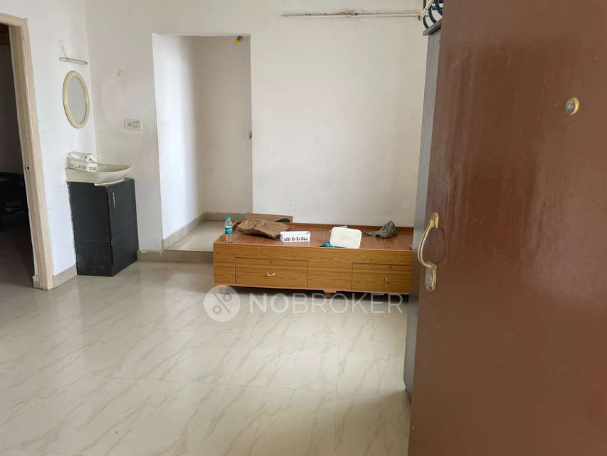 1 BHK Flat In Prabhavathi Paradise for Rent  In Parappana Agrahara