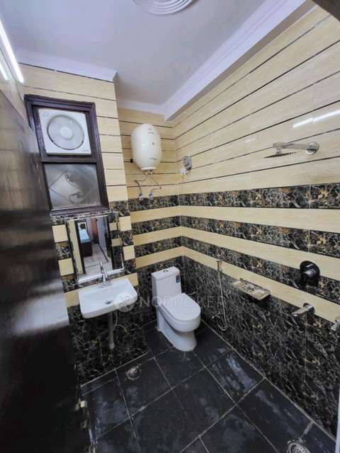 PG for Anyone in Mangal Bazaar