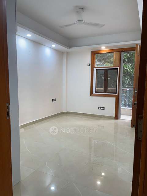 3 BHK Flat In Freedom Fighters Enclave, Sainik Farm for Rent  In Freedom Fighters Enclave