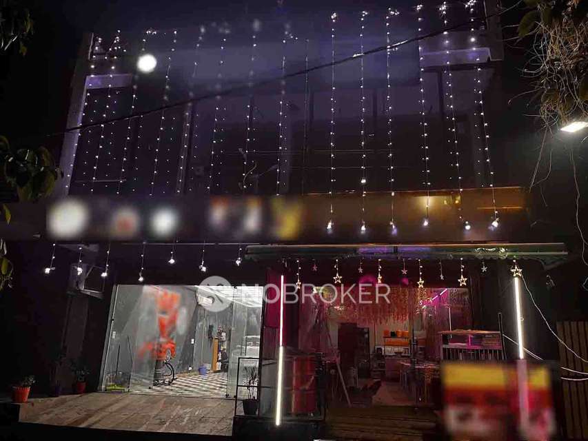 Showroom in Sector 104, Noida for Rent 