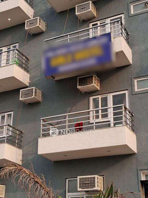 PG for Girls in Knowledge Park Iii