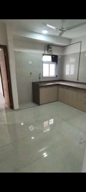 2 BHK Flat In Madhuban , Goregaon For Sale  In Madhuban Building