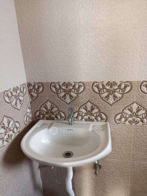 2 BHK House for Rent  In Cvw7+4xr, Utkarsha Society, Vighnaharta Nagar, Katraj, Pune, Maharashtra 411046, India