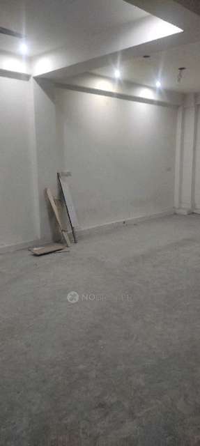 Commercial Property in Rajokri, Delhi for Rent 