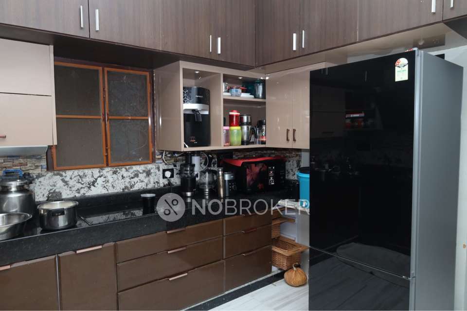 4+ BHK House For Sale  In Akkarai, Injambakkam