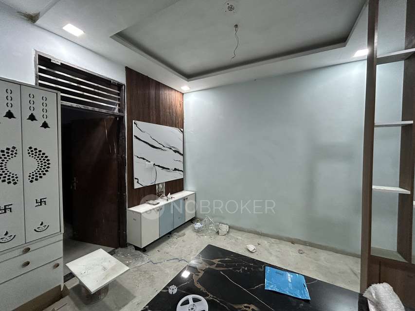 2 BHK Flat for Rent  In Sector 10