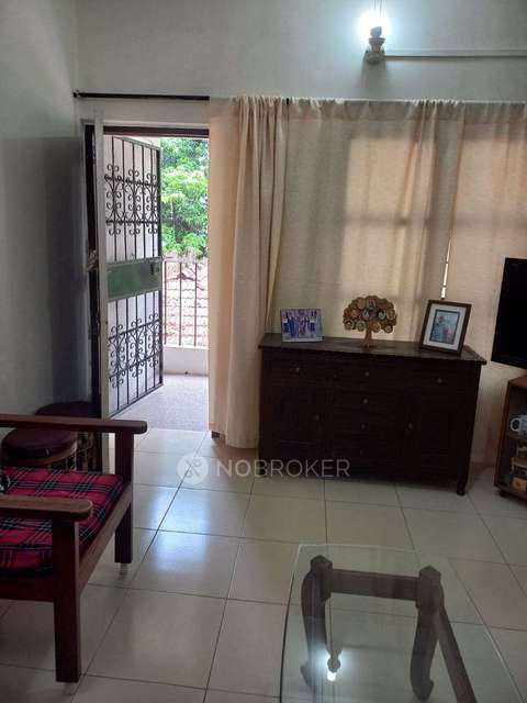 2 BHK Flat In Paramount Society  For Sale  In Pune Camp