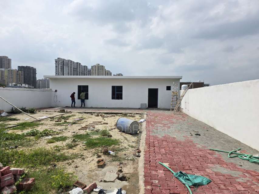 Godown/Warehouse in Roza Yakubpur, Greater Noida for Rent 