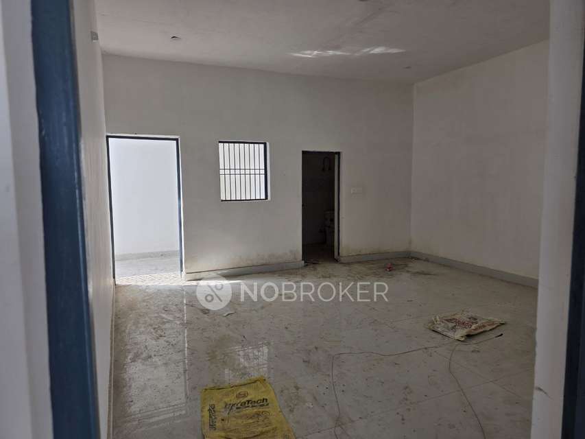 Godown/Warehouse in Roza Yakubpur, Greater Noida for Rent 
