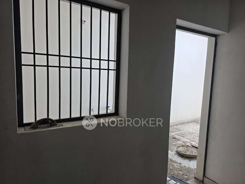 Godown/Warehouse in Roza Yakubpur, Greater Noida for Rent 