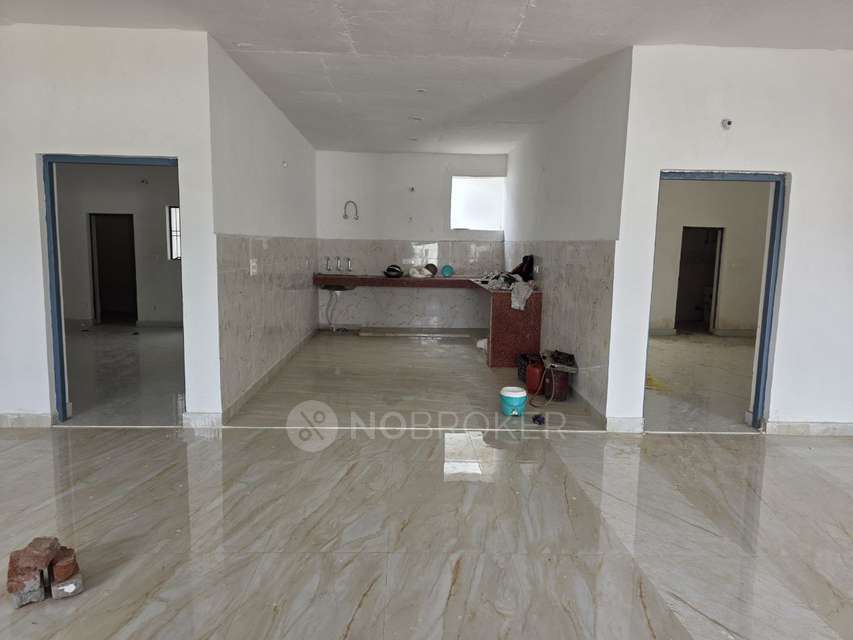Godown/Warehouse in Roza Yakubpur, Greater Noida for Rent 