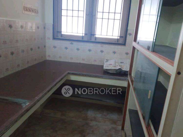 2 BHK Flat In Thanigai Villa for Rent  In Ellaimuthamman Koil Street