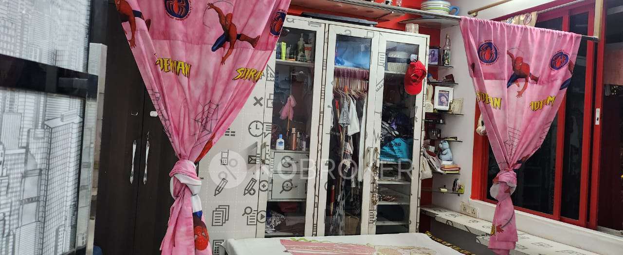 Shared Room for Female In 1 RK  In Hiranandani Canna Co Operative Society In Powai