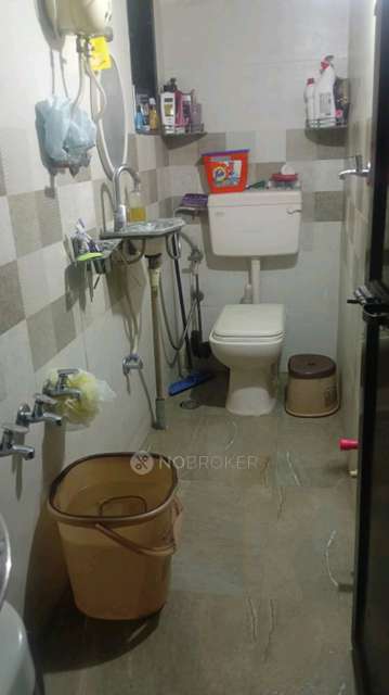 1 RK Flat In Khairunnisa Bldg For Sale  In 52pf+32p Harishankar Niwas, Anand Koliwada Rd, Chhota Bazaar, Anand Koliwada, Mumbra, Thane, Maharashtra 400612, India