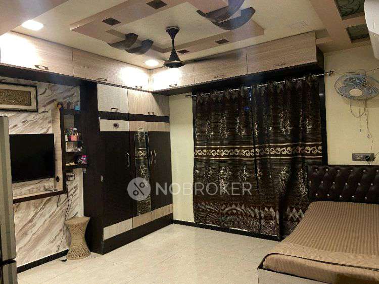 1 RK Flat In Khairunnisa Bldg For Sale  In 52pf+32p Harishankar Niwas, Anand Koliwada Rd, Chhota Bazaar, Anand Koliwada, Mumbra, Thane, Maharashtra 400612, India