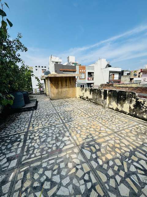 3 BHK Flat For Sale  In Block Up, Poorvi Pitampura, Pitam Pura