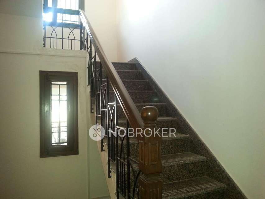 4+ BHK House For Sale  In Doddakammanahalli