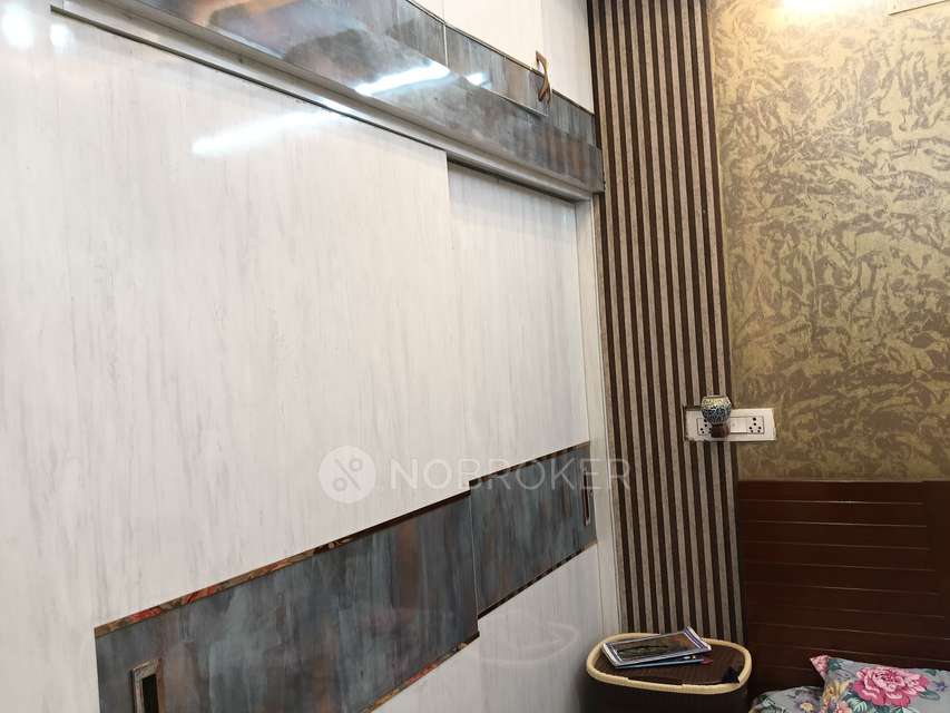 4+ BHK House For Sale  In Borabanda