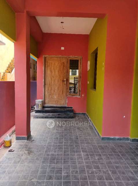 2 BHK House for Rent  In  Ponniammanmedu