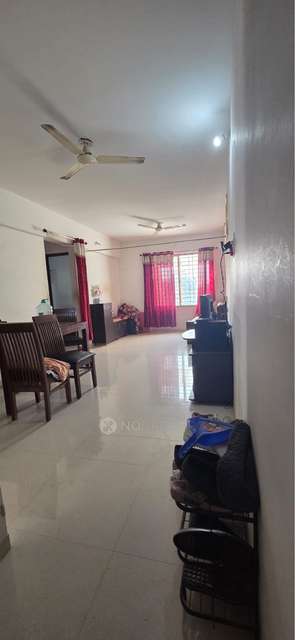 Single Room for Female In 2 BHK  In Dynamic Linea In Hadapsar