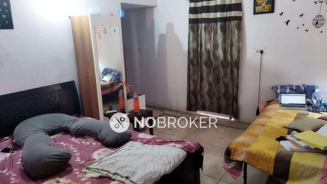 3 BHK Flat In Alok Vihar 1, Sector 50 For Sale  In Sector 128