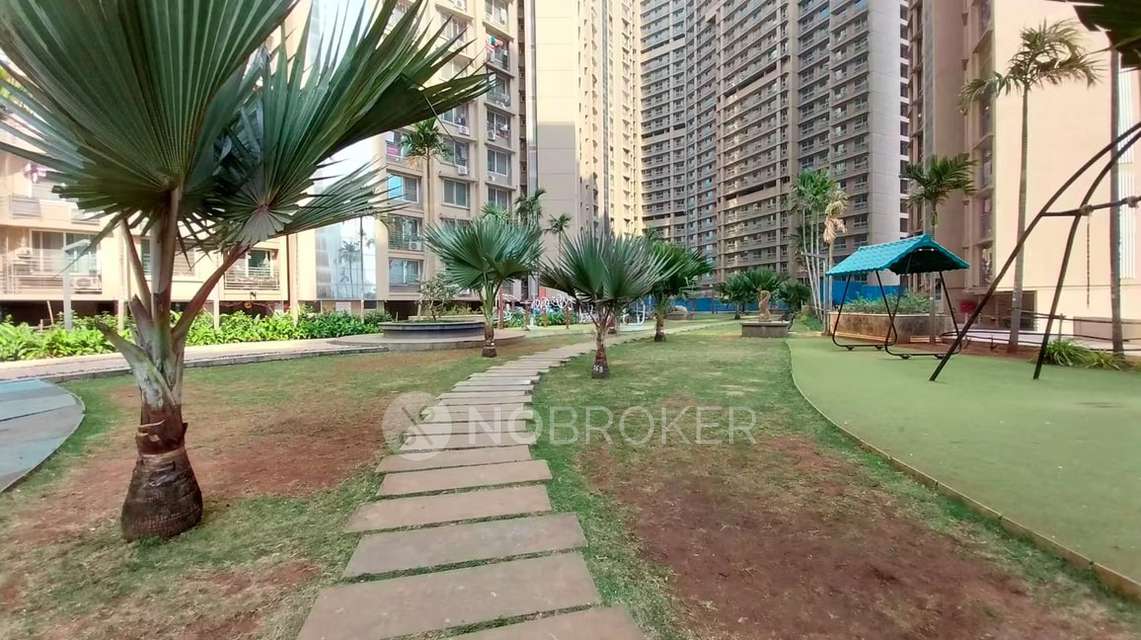 2 BHK Flat In Gurukrupa Marina Enclave Wings  For Sale  In Malad West
