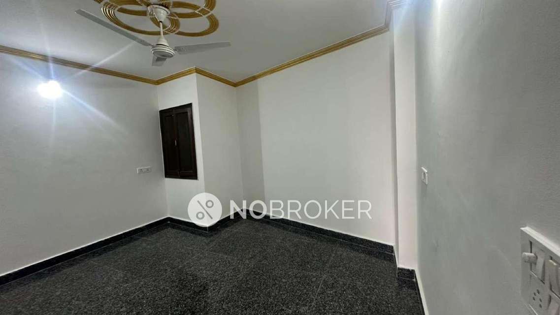 1 BHK Flat In Sunam House For Sale  In  Aya Nagar Extension