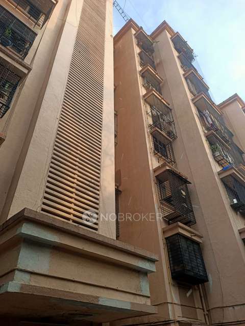 1 BHK Flat In Sai Nidhi Cooperative Housing Society For Sale  In Chembur East