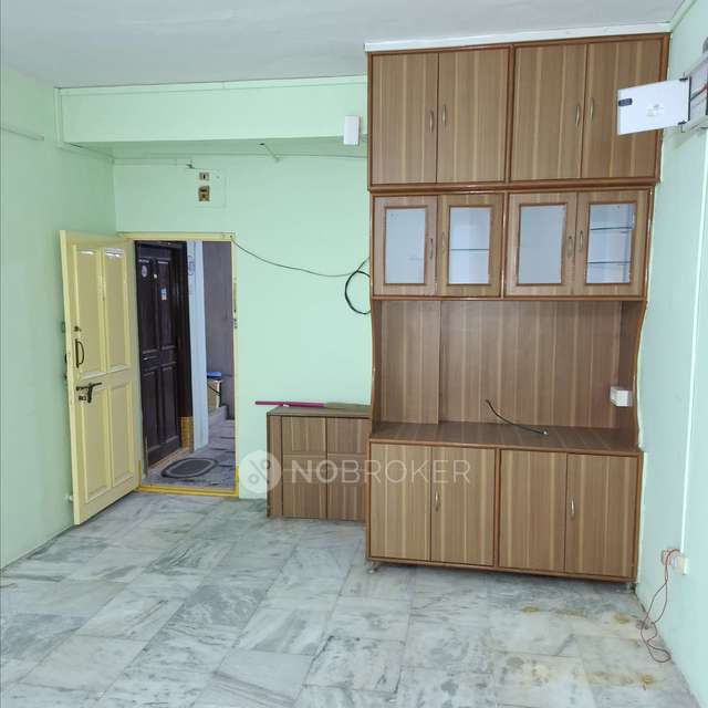 2 BHK Flat In Sakharam Apartment For Sale  In Naaz Ln