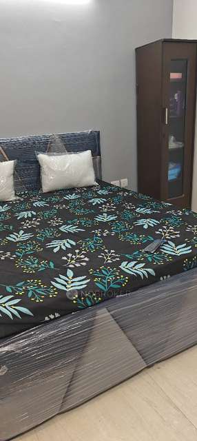 1 RK Flat for Rent  In The Landmark Apartments Cghs