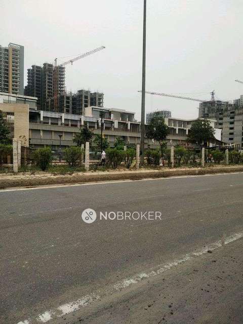 3 BHK Flat In Panchsheel Greens 2 For Sale  In Sector 16b 