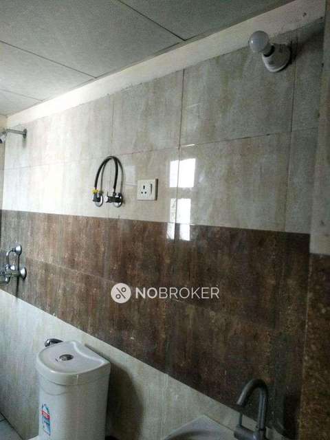 3 BHK Flat In Panchsheel Greens 2 For Sale  In Sector 16b 