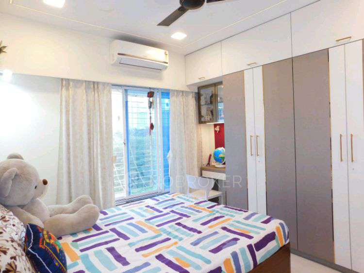 2 BHK Flat In Rr Vikramaditya For Sale  In Borivali East